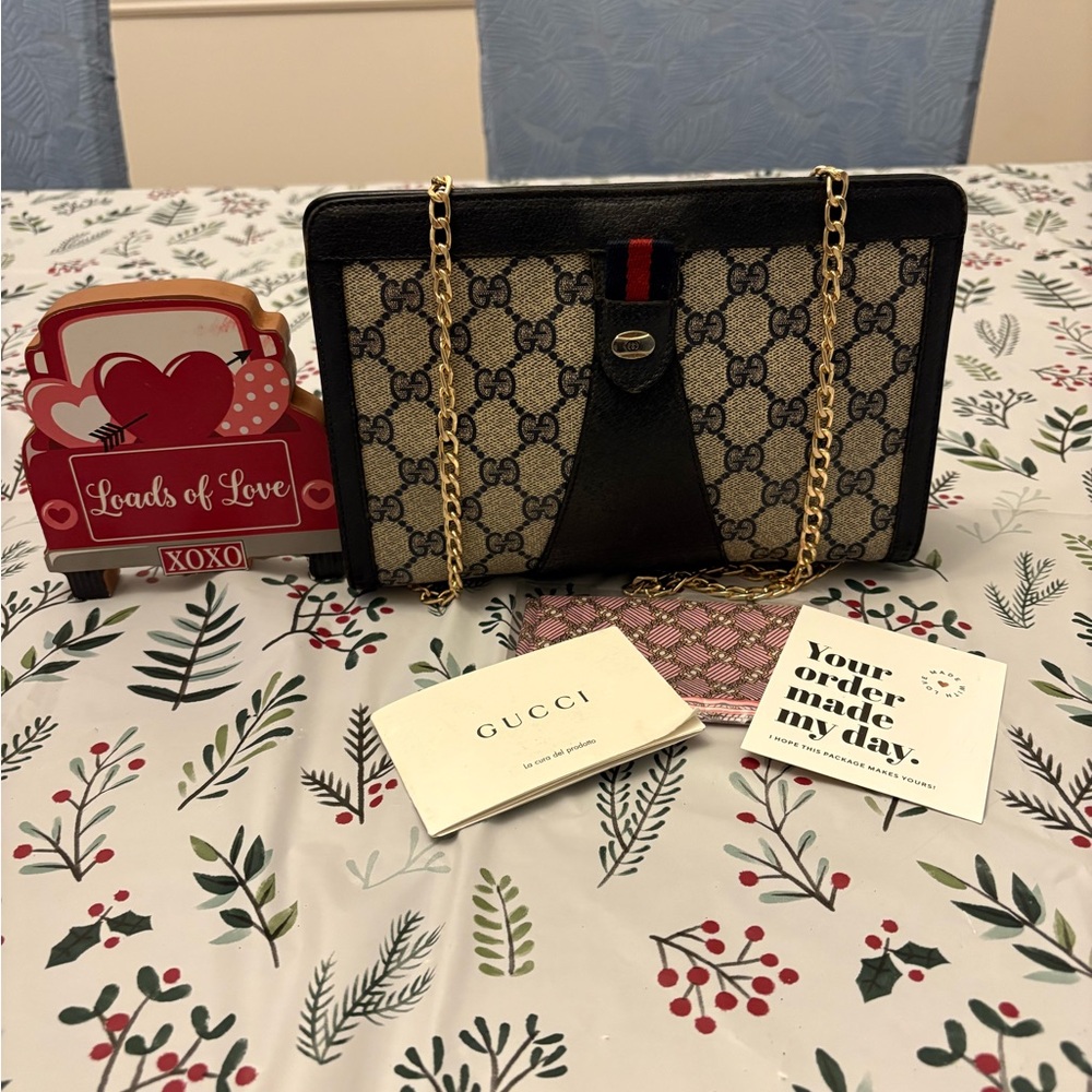 AUTHENTIC GUCCI Crossbody bag purse navy vintage tote clutch pochette navy blue